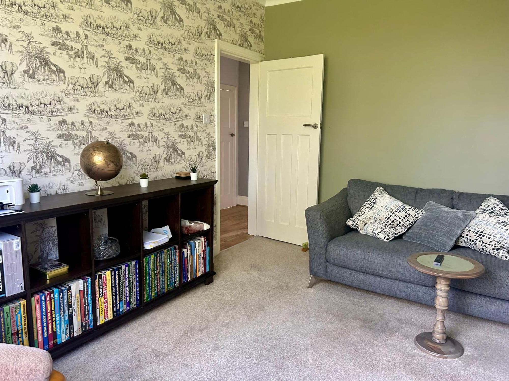 Quiet Double Bedroom With Garden View, Breakfast Hazel Grove Exterior foto
